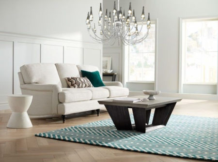 پس زمینه لوستر نقره‌ای 33 شعله