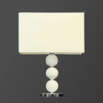 آباژور رومیزی سفید