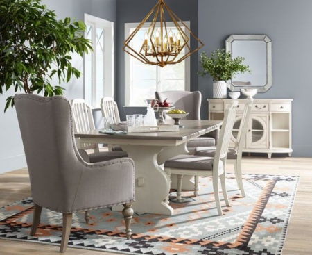 پس زمینه لوستر 8 شعله آنتیک